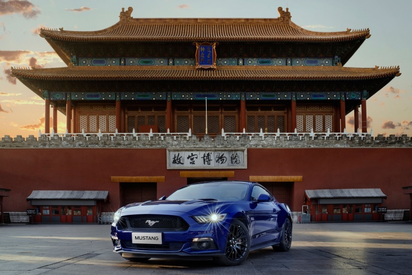Ford Mustang dinobat kereta sport paling laris di dunia untuk tahun 2016 dengan jualan lebih 150,000 unit 650759