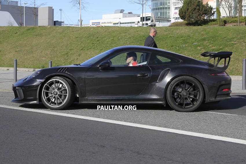 SPIED: Porsche 911 GT3 RS facelift spotted again 638848