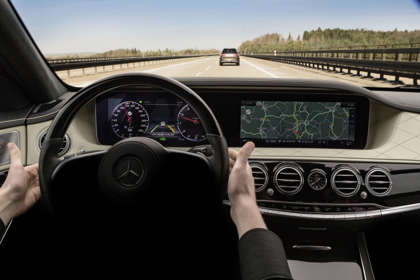 W222 Mercedes-Benz S-Class facelift set to receive improved Intelligent Drive driver assistance systems 642042