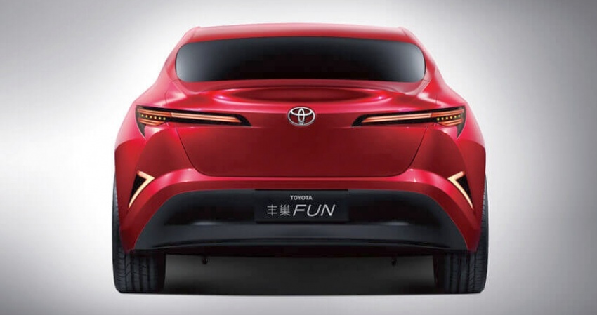 Toyota Fengchao Fun concept re-envisions the Camry 647608
