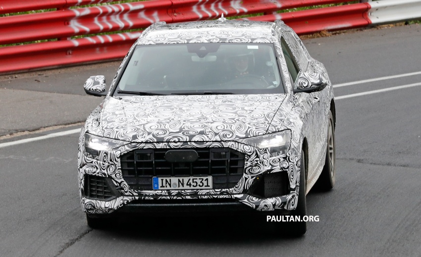 SPIED: Audi Q8 with frameless windows, Android OS 665365