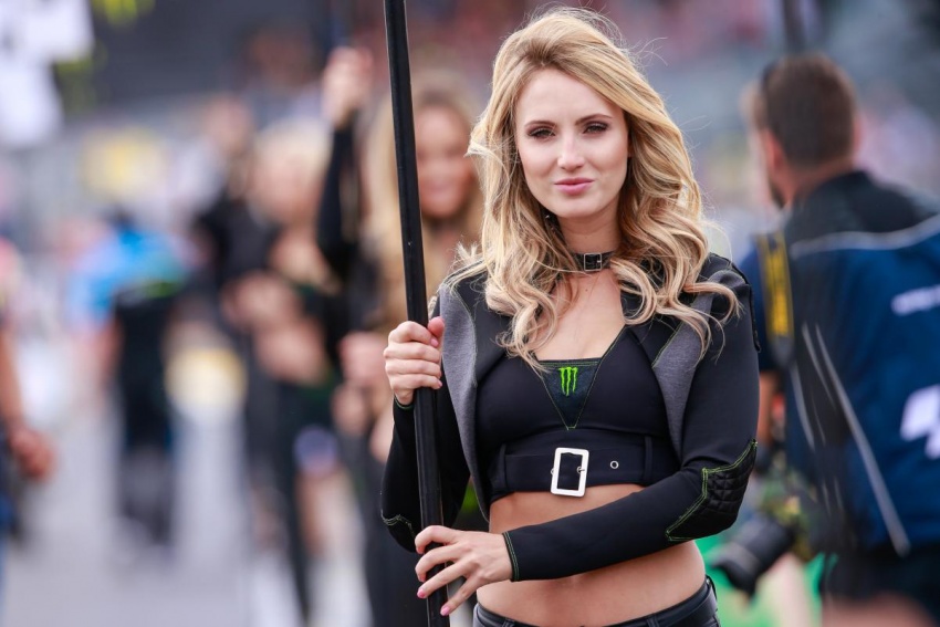 MotoGP to remove paddock girls from the racing grid? 658739