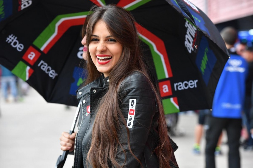 MotoGP to remove paddock girls from the racing grid? 658772