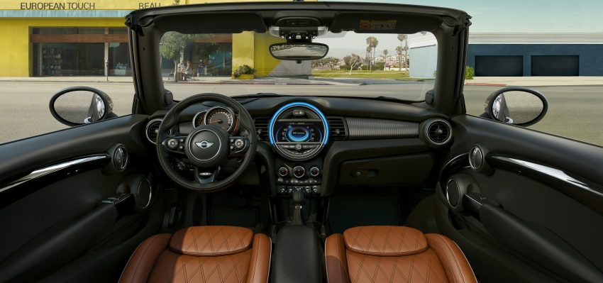 MINI One and One D Countryman revealed, 2017 model year revisions announced – wireless Apple CarPlay 659737