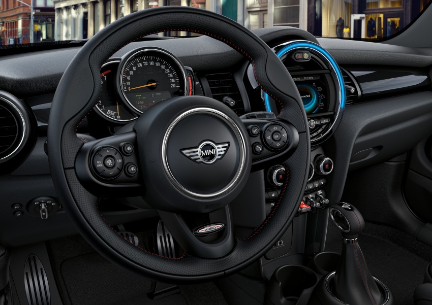 MINI One and One D Countryman revealed, 2017 model year revisions announced – wireless Apple CarPlay 659743