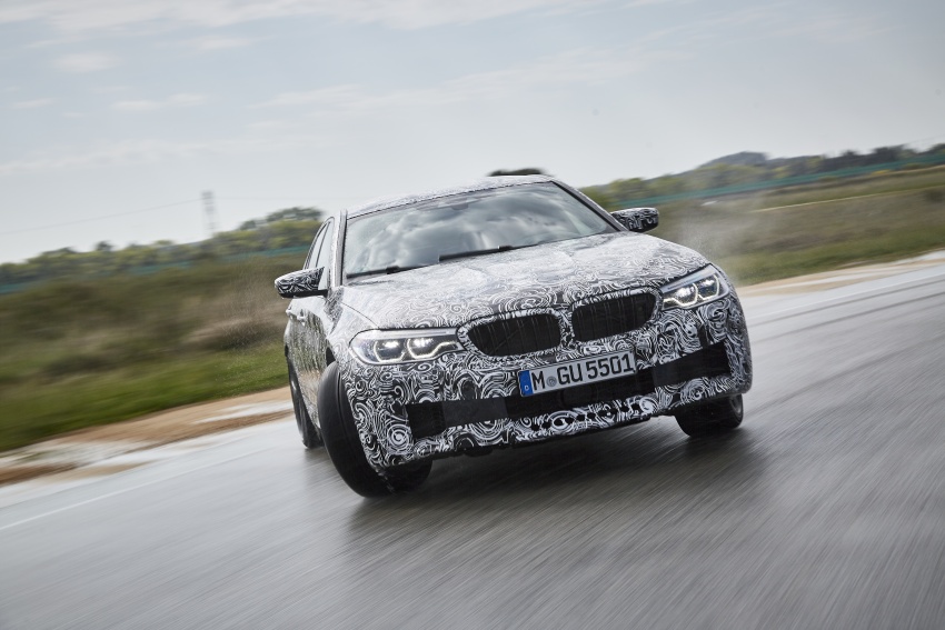 VIDEO: Bagaimana sistem pacuan semua roda M xDrive pada BMW M5 generasi baharu berfungsi Image #665487