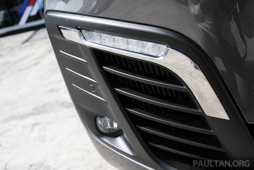 GALERI: Peugeot Traveller tampil di pusat pameran – model Standard enjin 2.0L diesel, lapan tempat duduk 663715