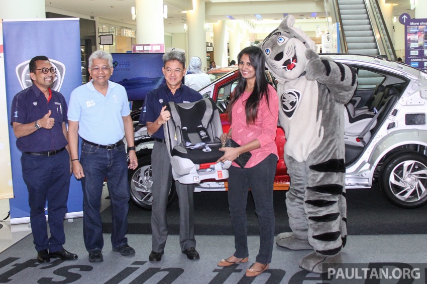 Proton presents child seats to early bird customers, plus prizes for the “Experience the Drive” contest 655385