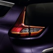 Renault Scenic tampil pula dalam versi Initiale Paris