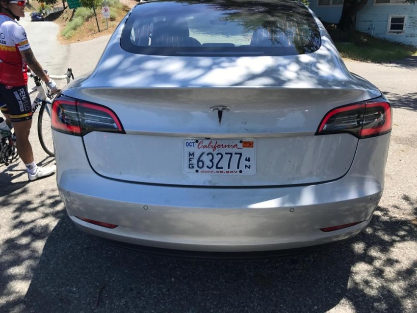 SPIED: Best view of the Tesla Model 3 interior so far 666340