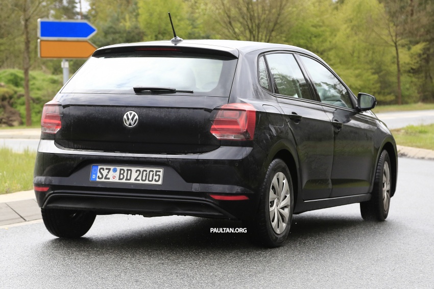 SPYSHOT: Volkswagen Polo 2017 tanpa penyamaran 657655