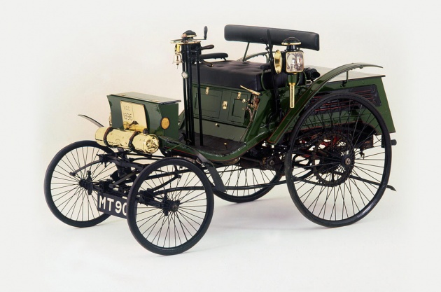 Arnold Benz Motor Carriage 1896 – kereta pertama di dunia terima saman akibat dipandu melebihi had laju