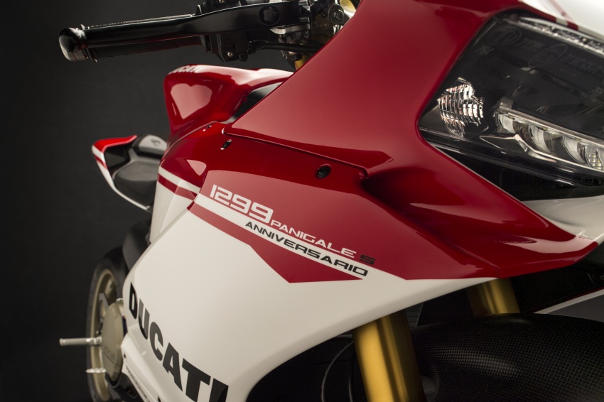 VIDEO: 2017 the final year for Ducati Panigale 1299? 674787