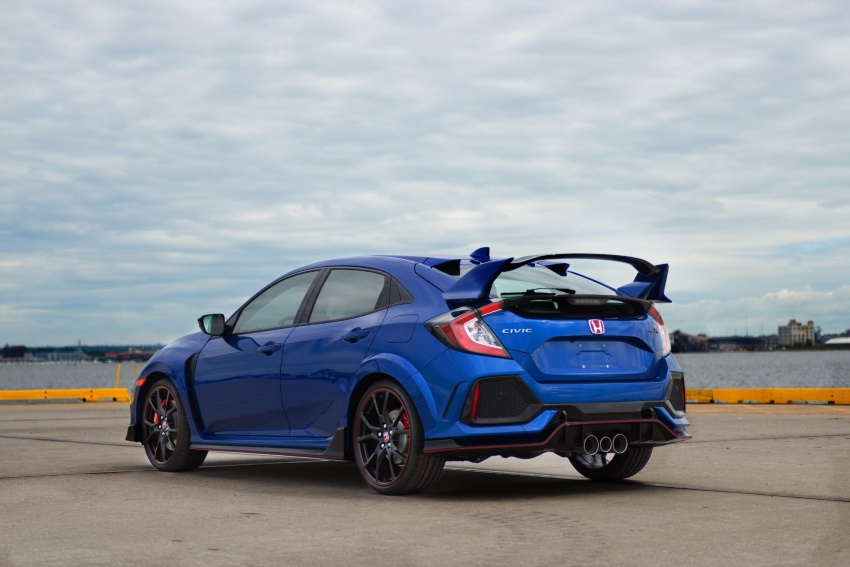 First US-spec Honda Civic Type R sells for US$200,000 673383