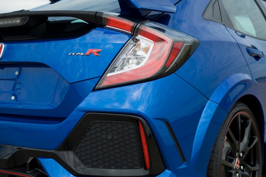 First US-spec Honda Civic Type R sells for US$200,000 673401
