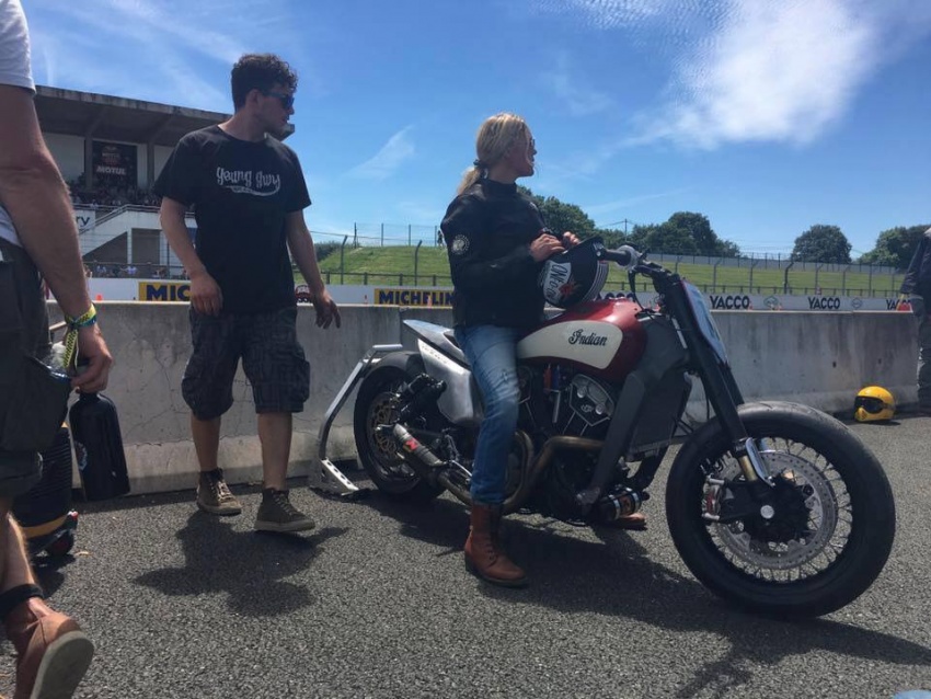Katja Poensgen and Miracle Mike – one lady racer, one Indian Scout and a 1:1 power to weight ratio 674328