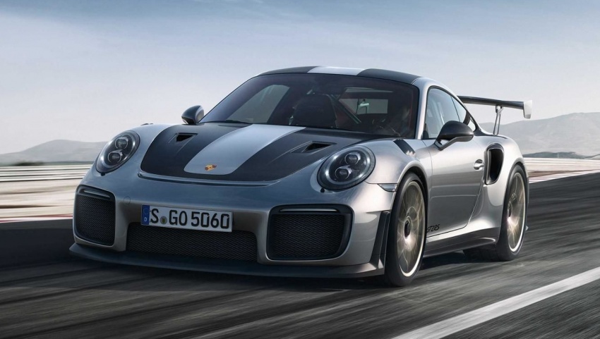 Porsche 911 GT2 RS – images leaked ahead of debut 678198