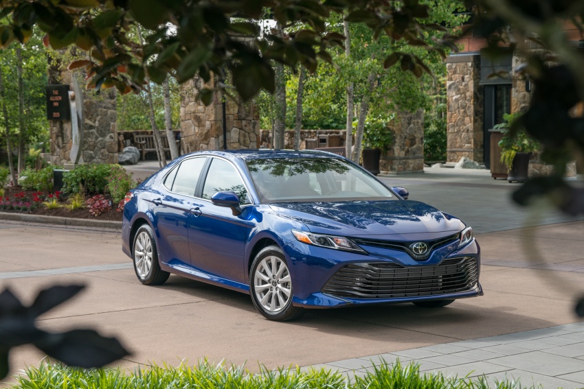 2018 Toyota Camry detailed ahead of US sales launch 675768