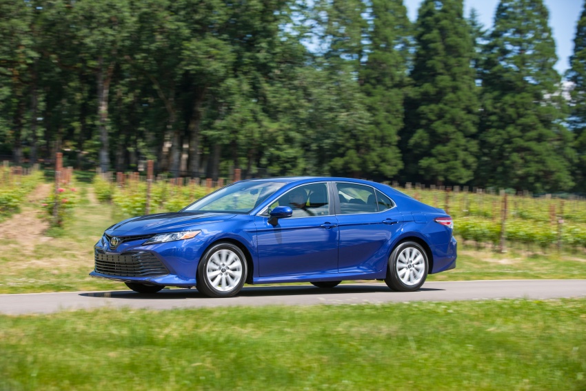 2018 Toyota Camry detailed ahead of US sales launch 675772