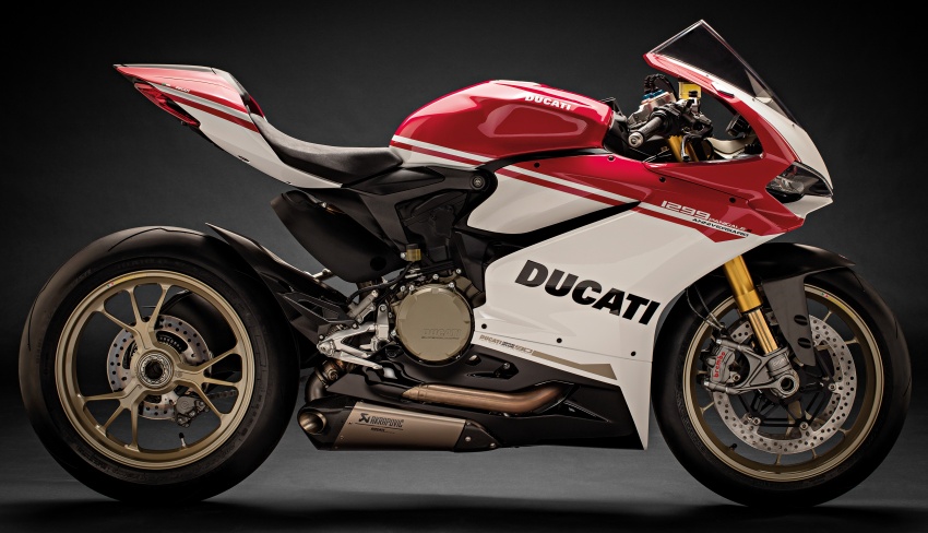 VIDEO: 2017 the final year for Ducati Panigale 1299? 674792