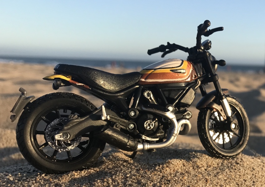 2017 Scrambler Ducati Mach 2.0 and Full Throttle unveiled at Wheels and Waves show in Biarritz 674189