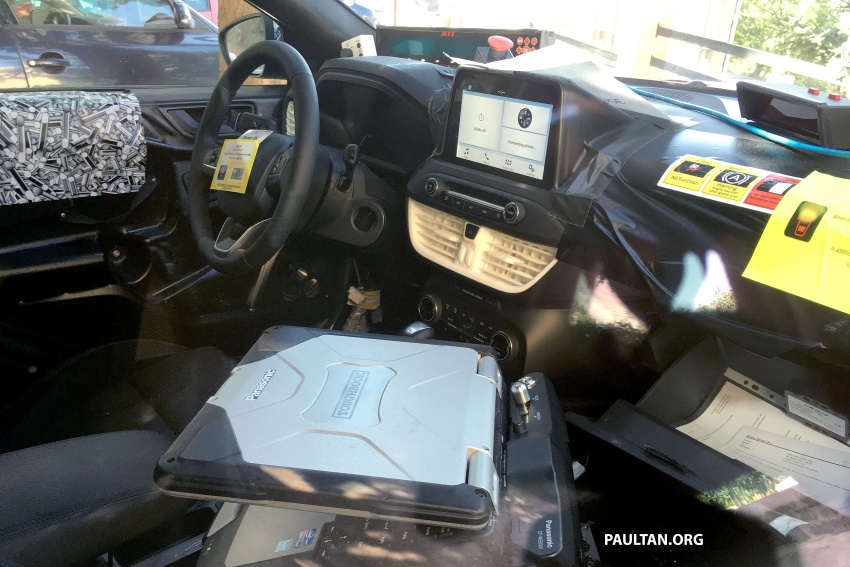 SPYSHOTS: 2018 Ford Focus shows off new interior 674852