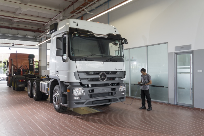Mercedes-Benz Malaysia opens Hap Seng Kuching Autohaus – 16-work bay, 18,383 sq m 3S facility 670046