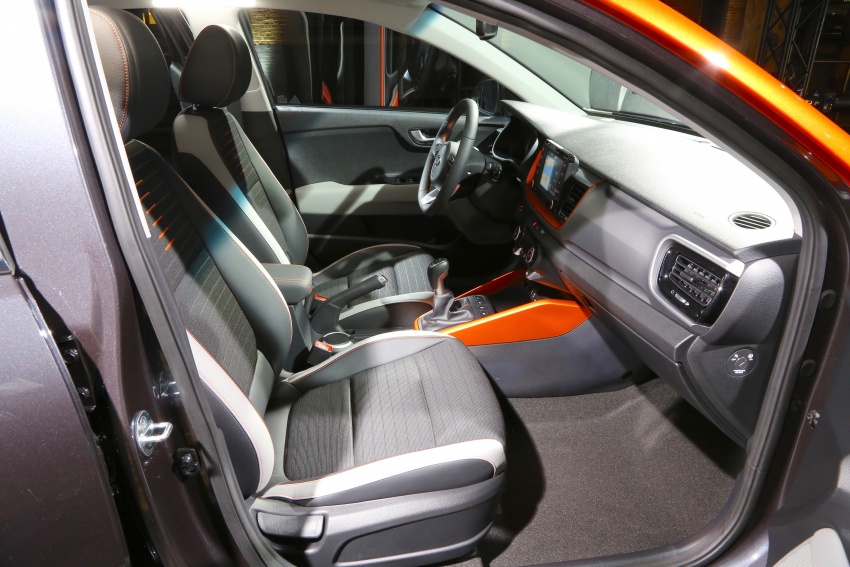 Kia Stonic – new B-segment SUV crossover revealed 675361