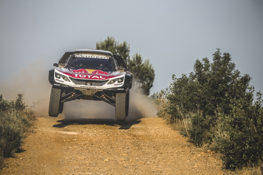 Peugeot 3008 DKR Maxi unveiled with wider track 677593