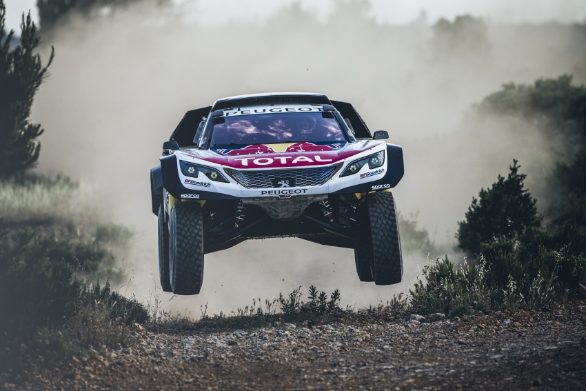 Peugeot 3008 DKR Maxi unveiled with wider track 677613