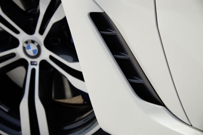 G32 BMW 6 Series Gran Turismo unveiled: more swish 672173