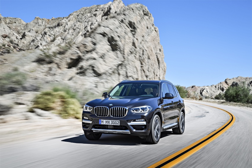 G01 BMW X3 unveiled – new engines, tech, M40i model 677020