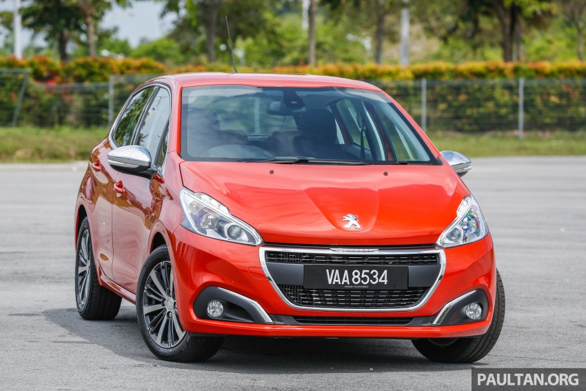 FIRST DRIVE: Peugeot 208 and 2008 1.2L PureTech 675549