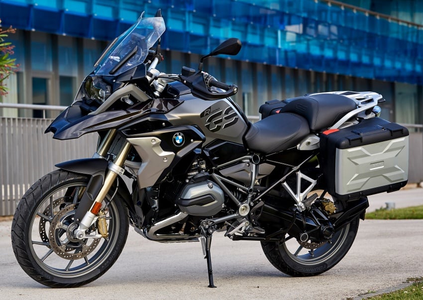 BMW Motorrad R-series boxer gets VVT and more hp? 689743