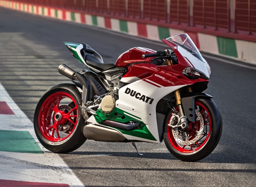 Ducati 1299 Panigale R Final Edition 2017 – model terakhir yang menggunakan enjin V-Twin Ducati 682581