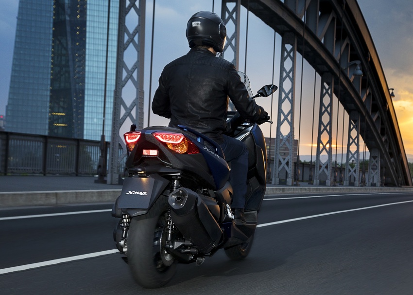 2018 Yamaha X-Max 400 Euro release – 395 cc, 32 hp 691123