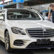 VIDEO: Mercedes-Benz S-Class W222 facelift 2018 diuji keluar dari baris produksi kilang tanpa pemandu