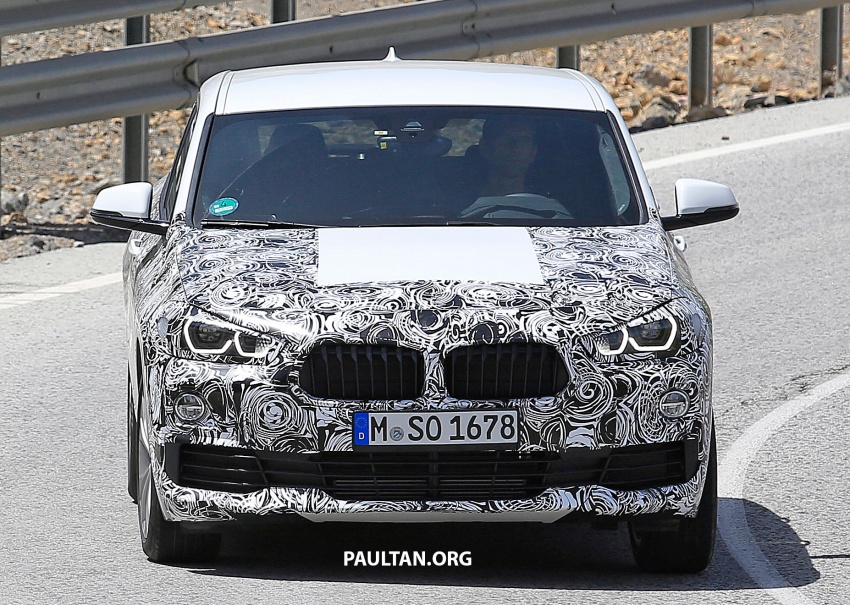SPYSHOTS: BMW X2 shows more details, incl interior 684855