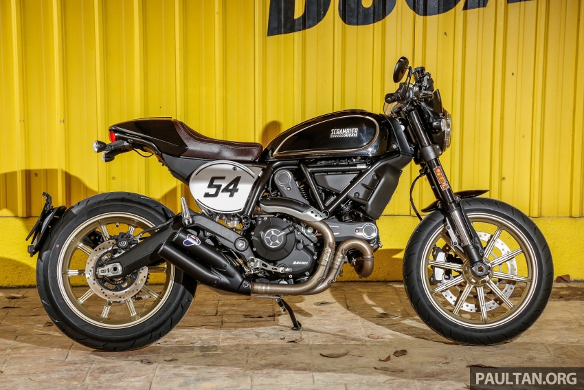 Ducati Scrambler Cafe Racer dan Desert Sled tiba di Malaysia dengan harga pasaran RM69k termasuk GST 681127