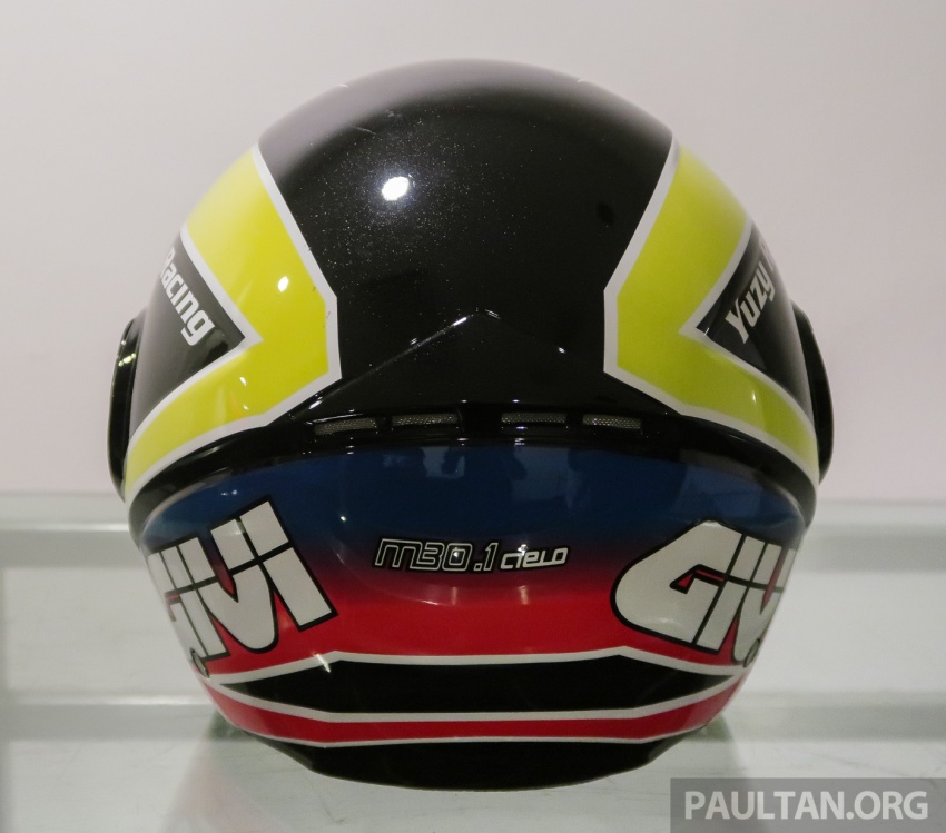 Givi bakal keluarkan dua helmet edisi terhad replika pasukan perlumbaan – LCR Honda dan Yuzy Racing 688053