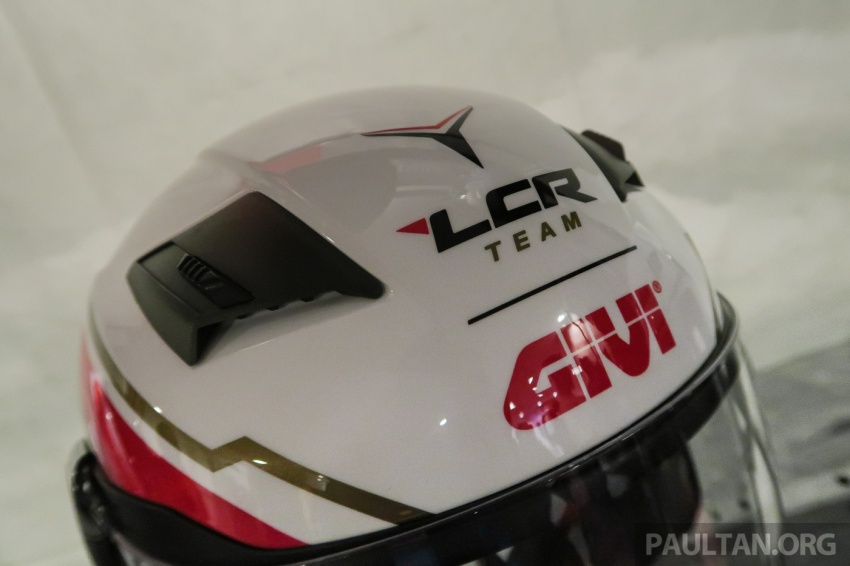 Givi bakal keluarkan dua helmet edisi terhad replika pasukan perlumbaan – LCR Honda dan Yuzy Racing 688046
