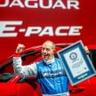 Jaguar E-Pace catat rekod dunia semasa pelancaran – Barrel Roll paling jauh oleh kenderaan produksi