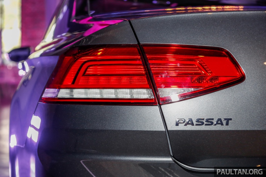 Volkswagen Passat Trendline Plus, Comfortline Plus – larger wheels, window tint, up to RM15k cheaper 686383