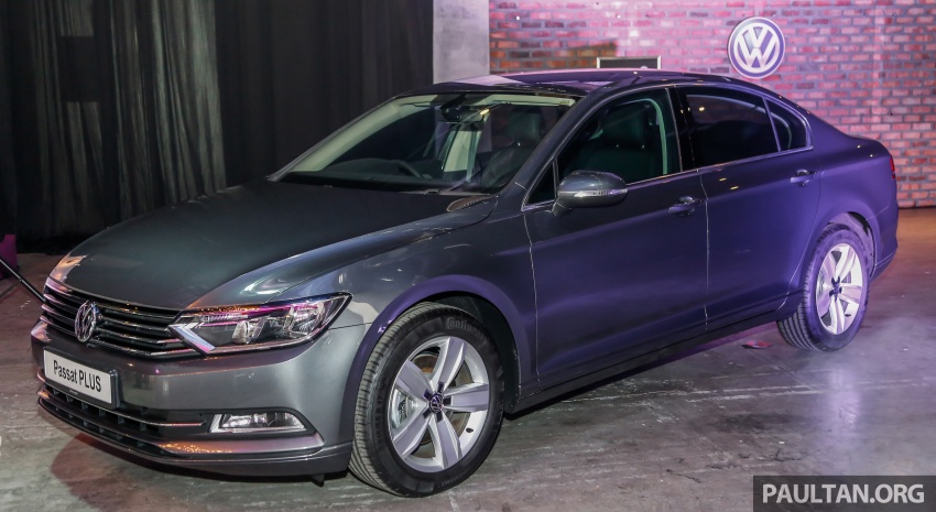 Volkswagen Passat Trendline Plus, Comfortline Plus – larger wheels, window tint, up to RM15k cheaper 686366
