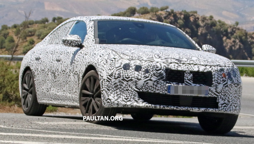 SPIED: Next-gen Peugeot 508, first look at the interior 681050