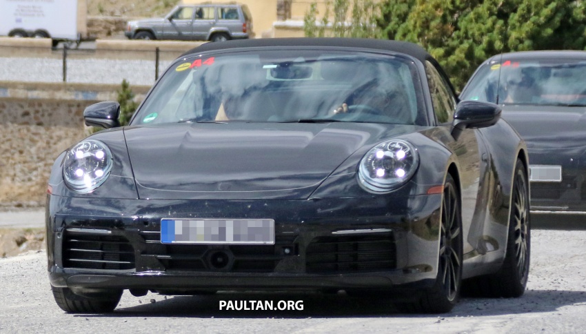 SPYSHOTS: Next-gen Porsche 911 Cabriolet undergoes hot weather trials 684626