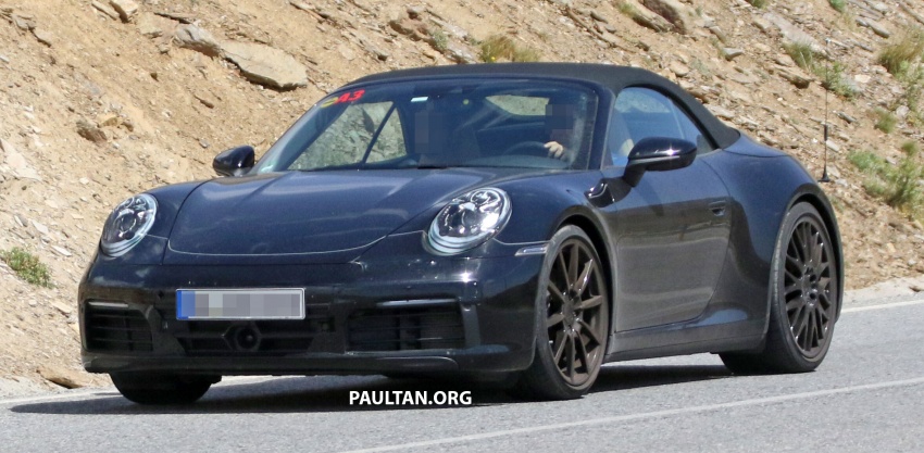 SPYSHOTS: Next-gen Porsche 911 Cabriolet undergoes hot weather trials 684617