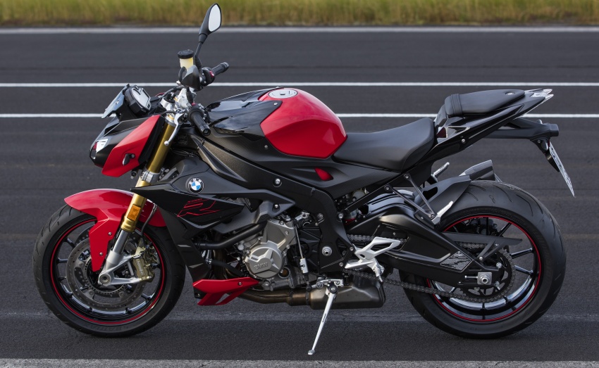 2017 BMW S 1000 R naked sports and R 1200 GS Adventure in Malaysia – RM92,900 and RM116,900 694841