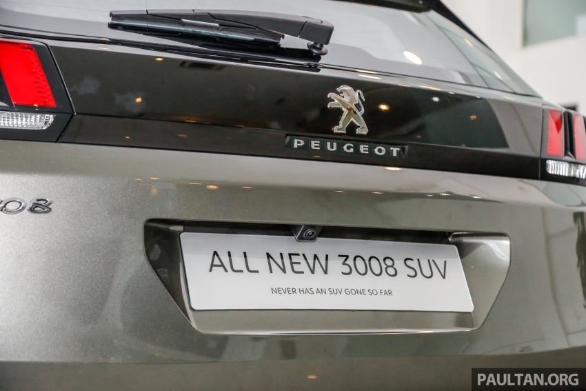 FIRST LOOK: 2017 Peugeot 3008 SUV walk-around 699093