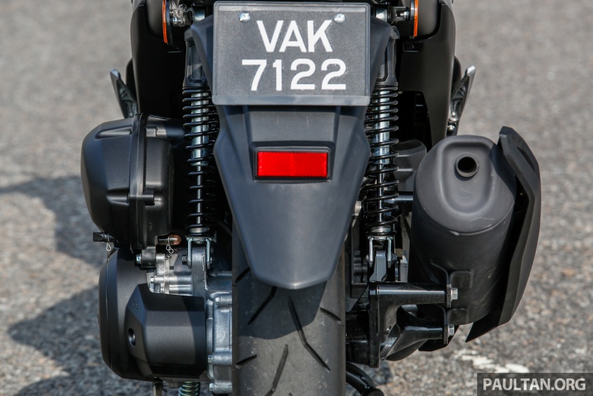 TUNGGANG UJI: Yamaha NVX 155 – Adakah prestasi skuter ini cukup sporty seperti penampilannya? Image #693059